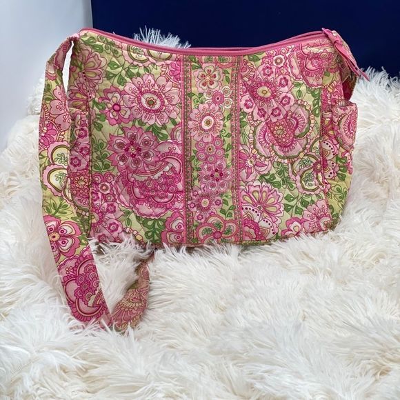 EUC—-Vera Bradley shoulder bag - Picture 1 of 3